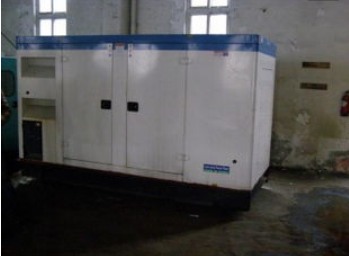 宜宾康明斯150kw大型柴油二手发电机组